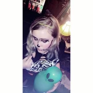 Meet your Posher, Jasmine